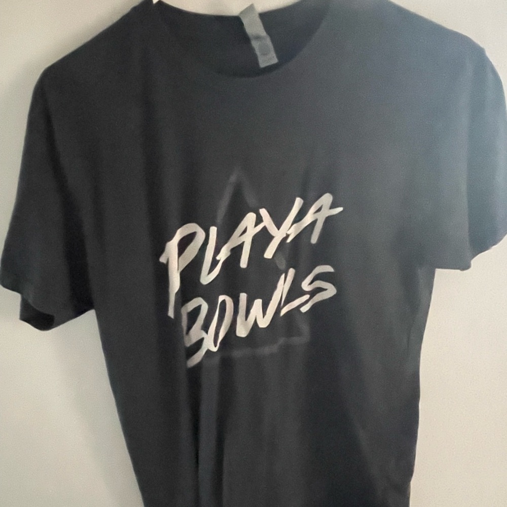 grey playa bowls t- shirt